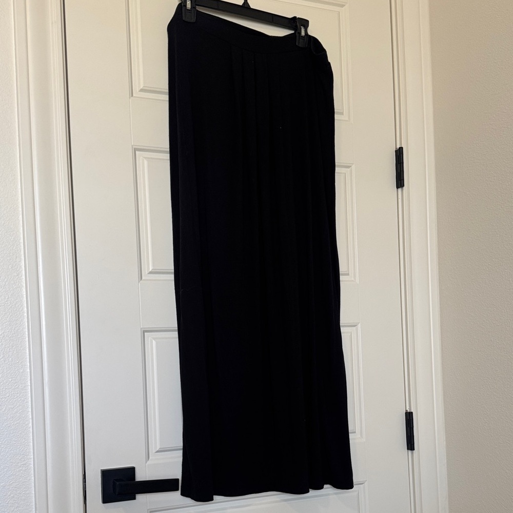 Mercer & Madison Elegant Black Maxi Skirt